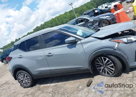 2021 Nissan Kicks Sv Xtronic Cvt из США, поврежденный, VIN 3N1CP5CV7ML524397